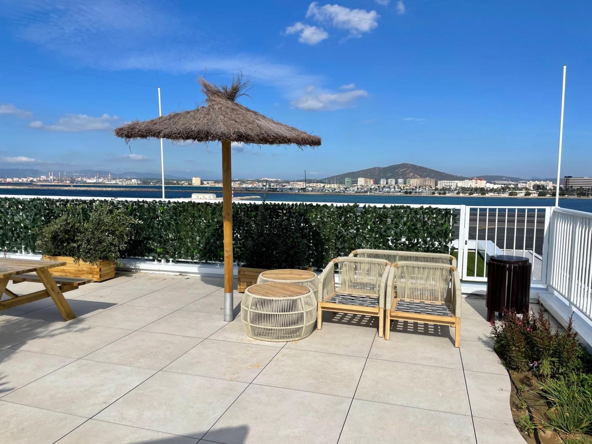 Deluxe Marina View Seafront Gibraltar Stay Екстериор снимка