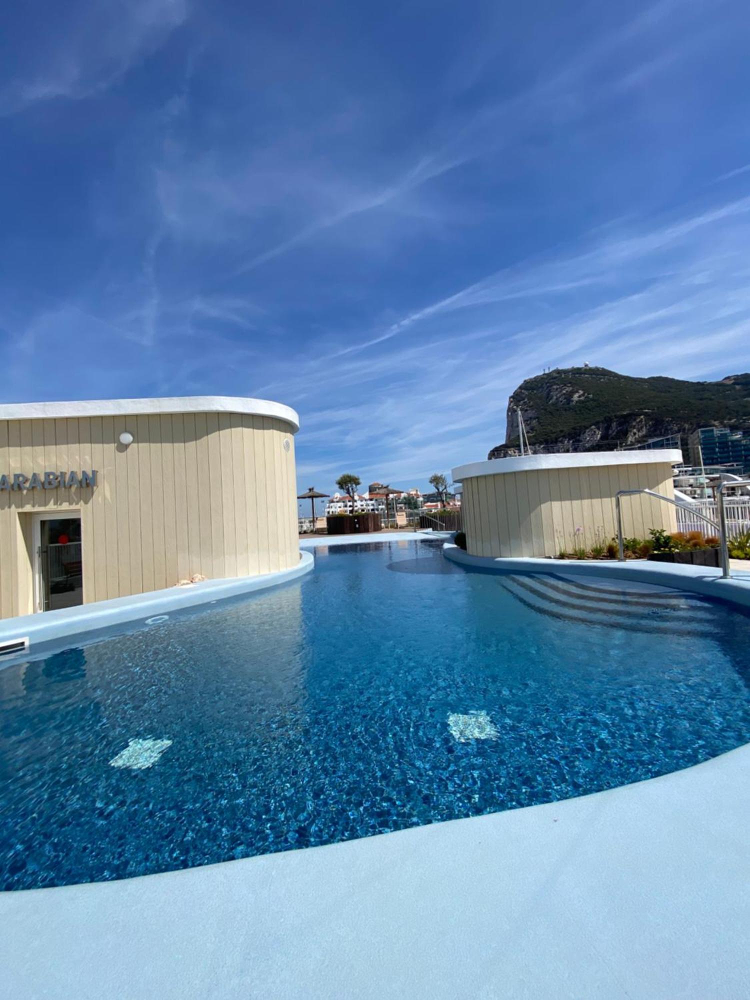 Deluxe Marina View Seafront Gibraltar Stay Екстериор снимка