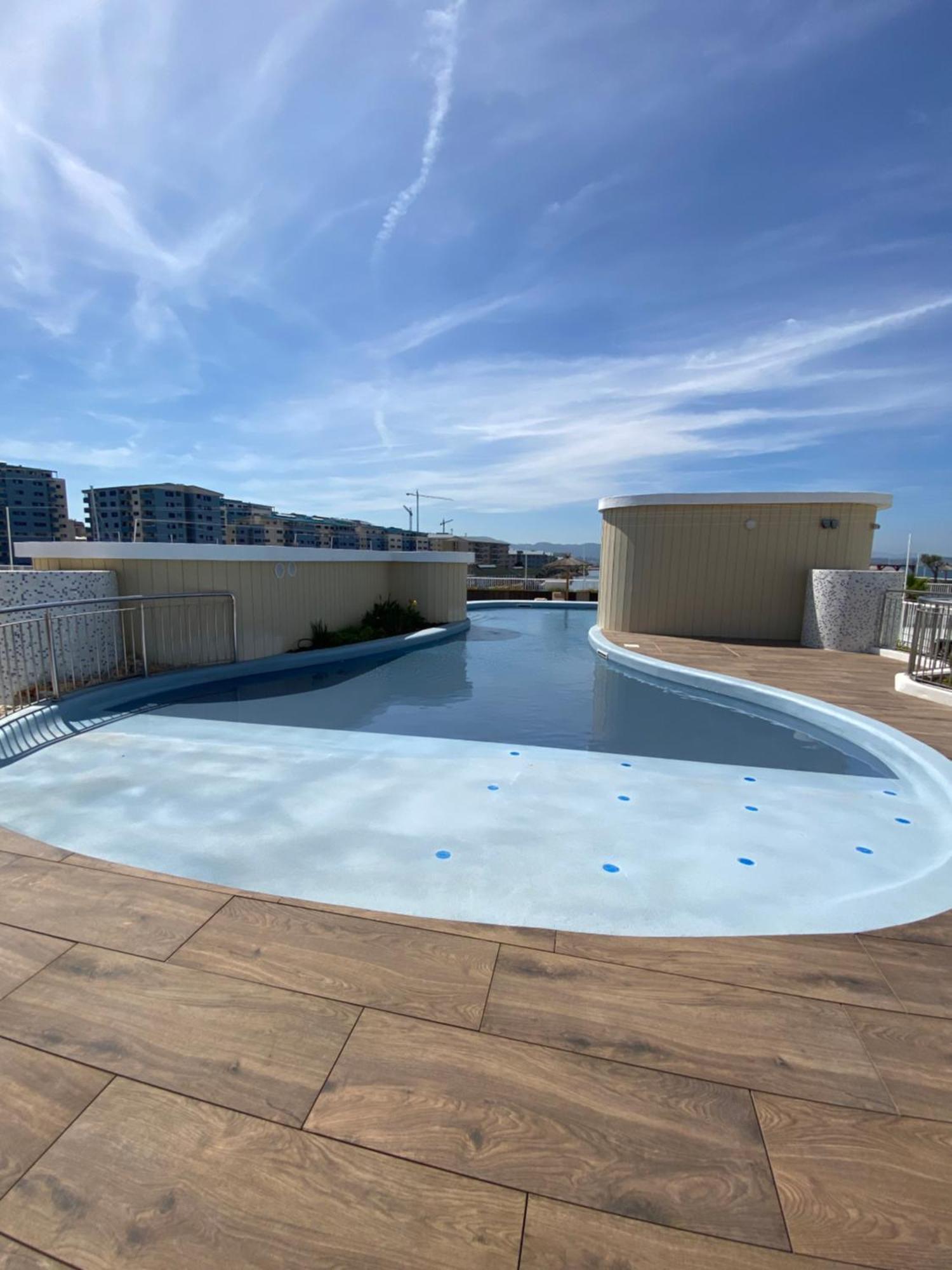 Deluxe Marina View Seafront Gibraltar Stay Екстериор снимка
